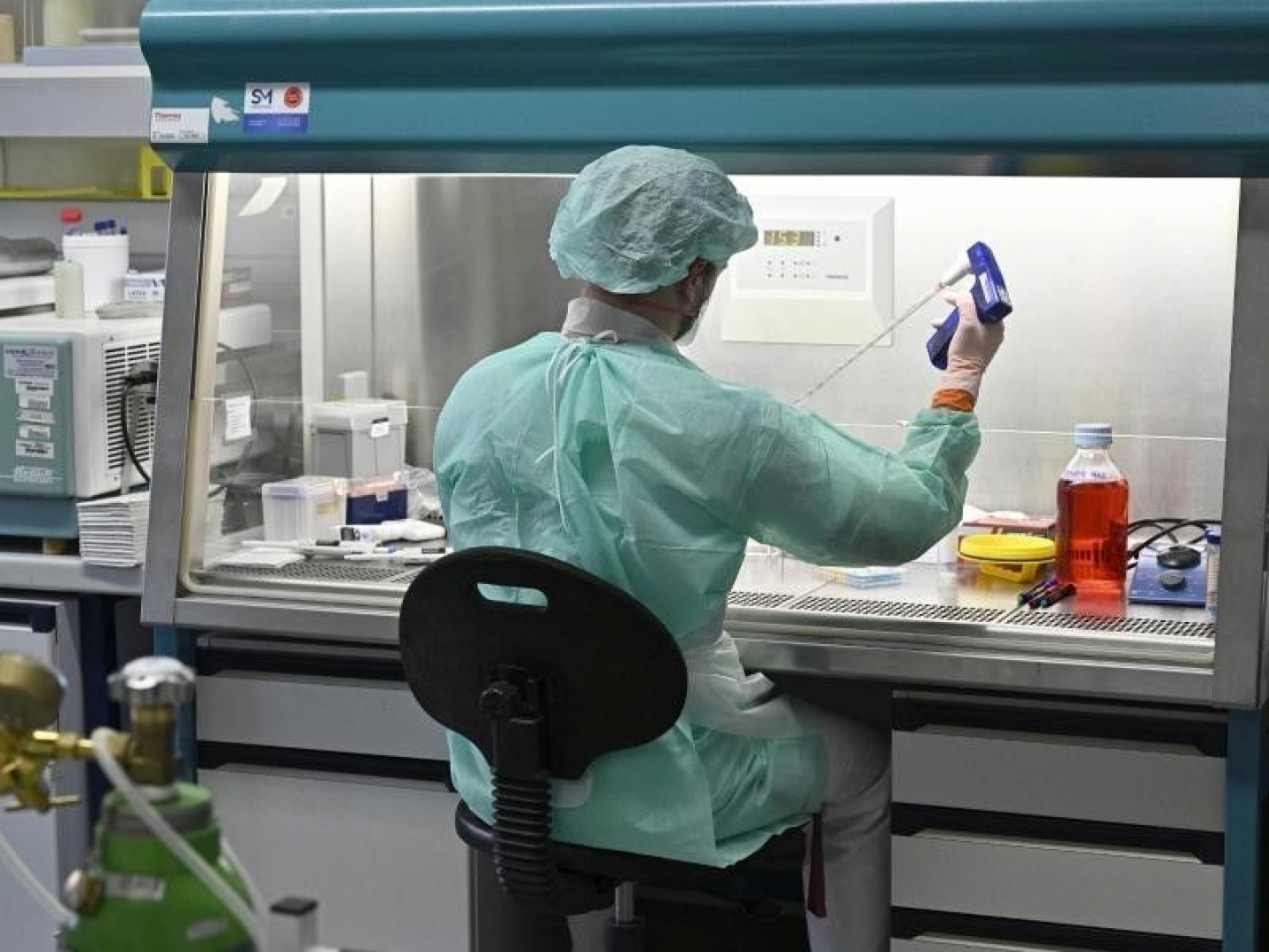 На юге Германии выявили новую мутацию коронавируса